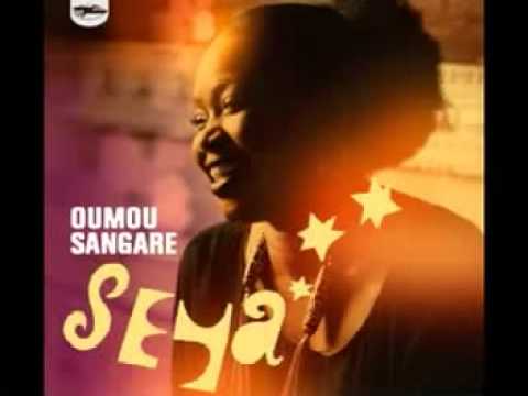 OUMOU SANGARE - Iyo Djeli