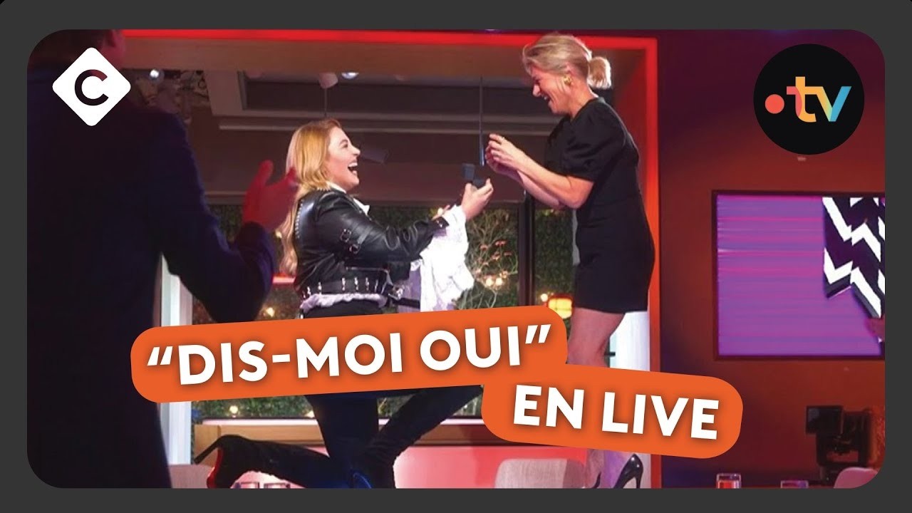 “Dis-moi oui” : Santa fait sa demande en mariage en live à Babeth