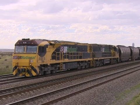 QRNational "5000 class" diesel locomotives with a coal train in NSW - PoathTV Australian Railways