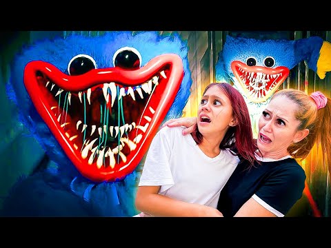 O HUGGY NOS ATACOU - PARTE 02  ( WebSerie Turma da MAYUMI )