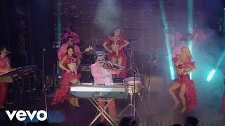 El Chin Chin Music Video