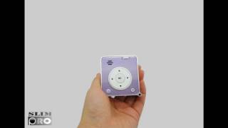 腰に下げられるコンパクトなプロジェクター「SLIM PRO」