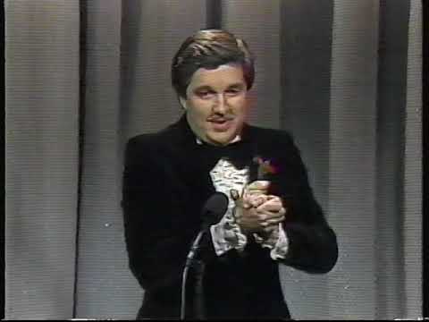 Manualist John Twomey on The Tonight Show with Johnny Carson, December 31, 1986.