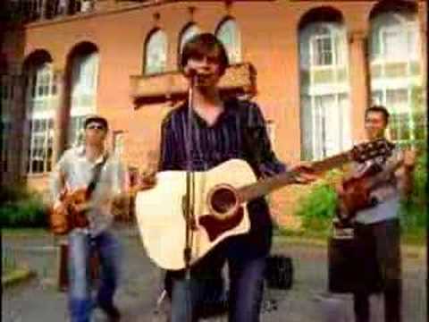Lucy Got Lucky - Chris Cummings
