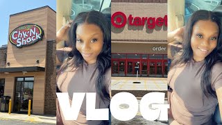 VLOG|Baby Oil Slippin’ & Wig Tipping 😭🔥+ Where Are the Damn Bubbles+