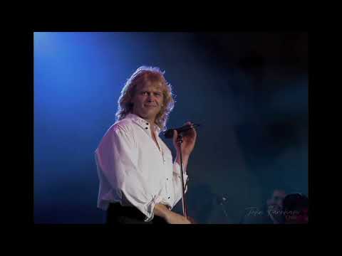 17 John Farnham - Age of Reason [Age of Reason - Live at Expo '88] [4K 60FPS AI]