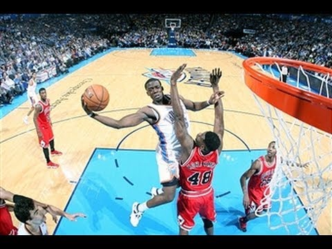 Reggie Jackson Dances into the Lane with his Behind the Back Handles