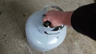 Dave from Bethel shows you how to deal with an overfilled propane tank!