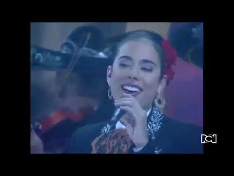 Y Andale - La Hija del Mariachi