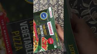 Frozen pizza review | Thin crust pizza #shorts