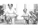 Ashton Zooey Scarlett And Jay Bike Gap Commerical