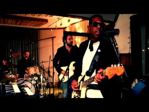 The Dears - I Used To Pray For The Heavens To Fall (Dangerbird Sessions)