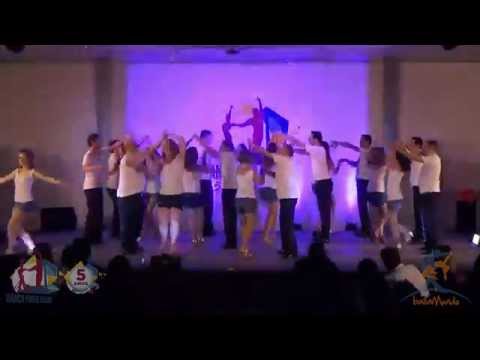 Baila Mundo​ - Cia Daniela Dias (Dança Porto Alegre 2015)