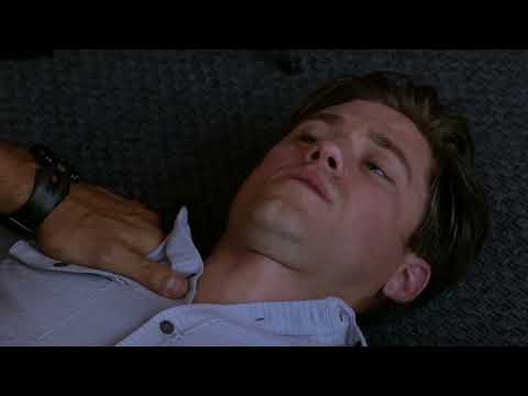 Graceland 1x09 | Mike Warren Is Stabbed