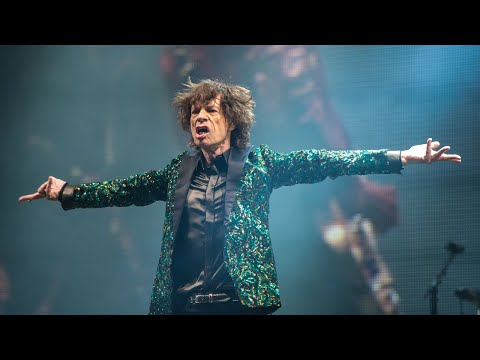 Rolling Stone, Mick Jagger Dances Before Show