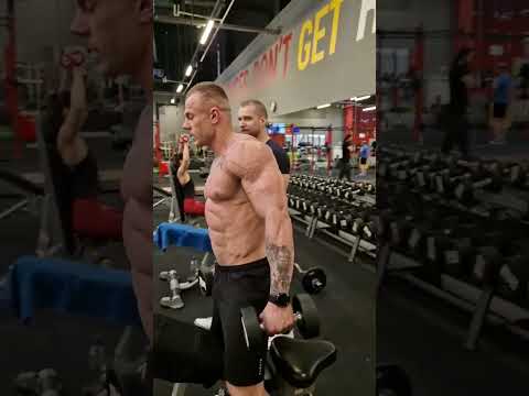 Prosty trik na większe kaptury!