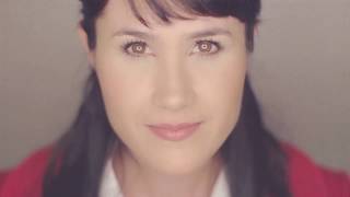 Melissa Barcelos - Teus Milagres [CLIPE OFICIAL]