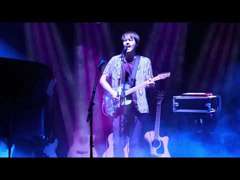 Roland Meyer de Voltaire - In Your Eyes - Live at  Arno Zillmers Open Mic in der WABE Berlin