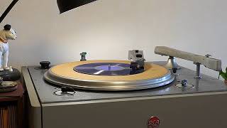 Blues In E Flat / Red Norvo and his Swing Octet