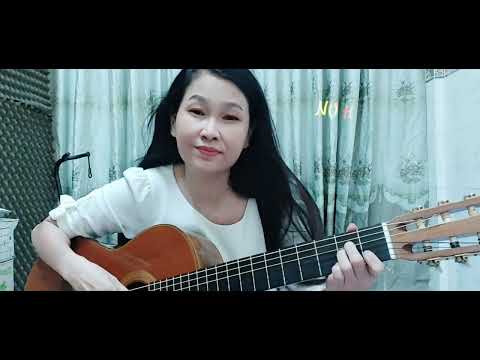 Thể hiện bởi Cúc Hương