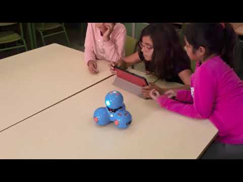 Dash & Dot  Barceló i Matas