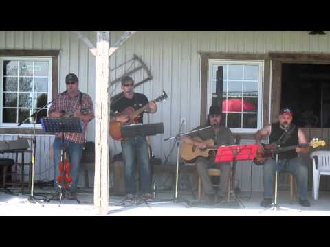 Extrait du spectacle du groupe Les Trappeurs chez Clébert Beaudin