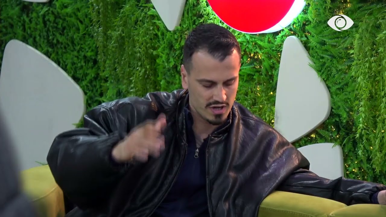 Ti nuk diferencon njeriun me lojën/ Rogerti i drejtohet Mateos