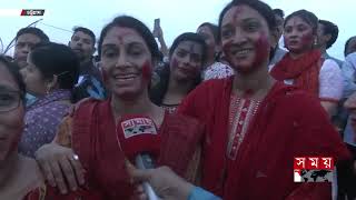 দুযেগ পুণ আবহা ওয়ায় বিসজন লাখো মানুষের সমাগ