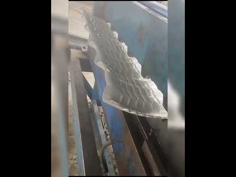 Hot rolled pickled steel sheet