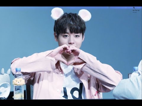 [ Wanna One ] 170813 Park Ji Hoon at Wanna One fansign - 워너원