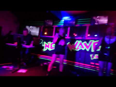 "Oh L'Amour" by Erasure-Esque (Erasure tribute band) at New Wave Bar Bellflower 7/17/15