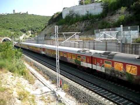 AEG DMU on IC55 hauled by HellasSprinter, passing Platamonas