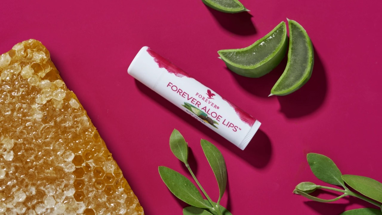Baume à lèvres aloe lips video thumbnail