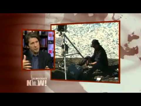 "Chasing Ice": New Film Captures Melting Glaciers Through Lens of Photographer James Balog