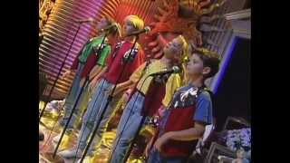 Peter Combe - Happy as Larry (LIVE)