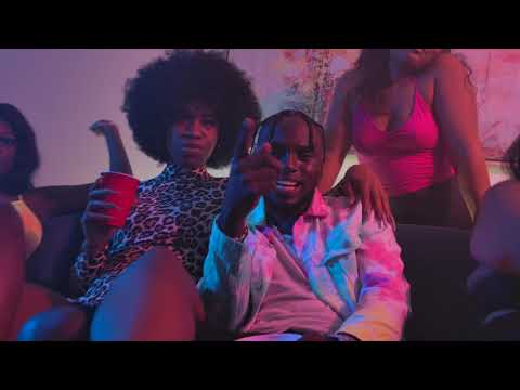 Danny Breezy - Lil Bitch (official video)