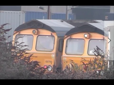 66's 66705 & 66717 - Peterborough - 05/12/16