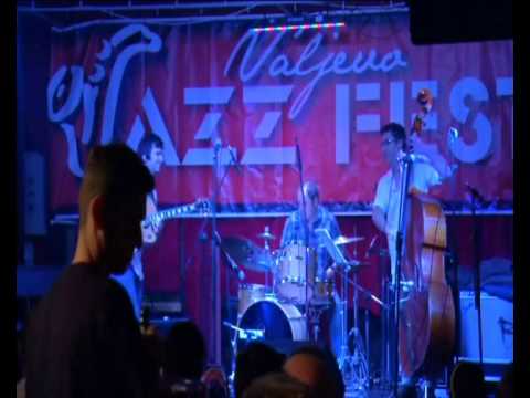 Zoran Majstorovic loose trio @ Valjevo jazz festival