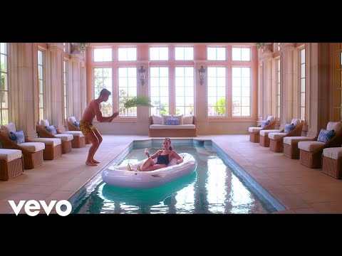 Alaura Lynne - Everything a Woman Wants