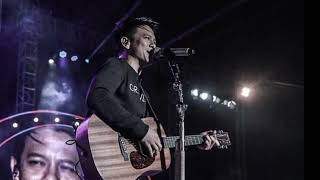 Download lagu Ariel NOAH ~ cover champagne supernova by OASIS #noah mp3