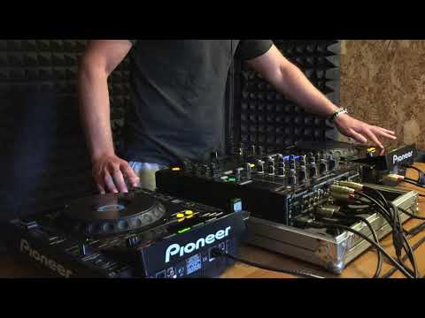 Early-Hardstyle live