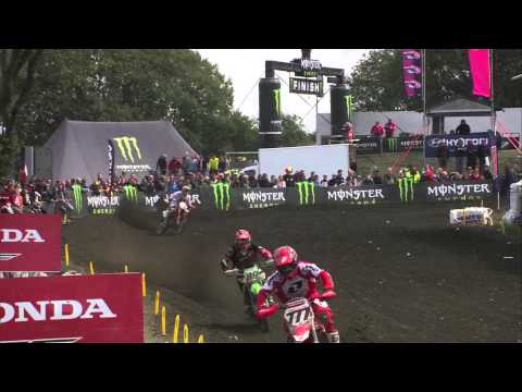 MXGP of Belgium 2013 - De Dycker Mistake & Bobryshev & Van Horebeek Overtake - Motocross