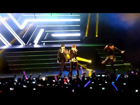 010914 U KISS uBEAT First US Tour in NYC - Should Have Treated You Better [HD fancam]