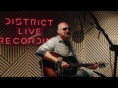 Corey Smith - Daddy's Weed (District Live Acoustic Performance)