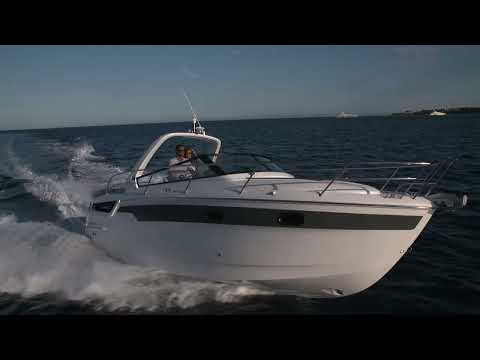 BAVARIA S30 Open: Where Excitement Meets Relaxation/BAVARIA S30 Open: Wo Spannung Entspannung Trifft