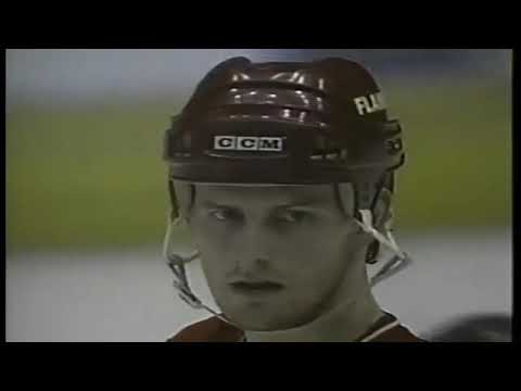 1990 NHL Playoffs - Calgary Flames vs Los Angeles Kings (Game 4)