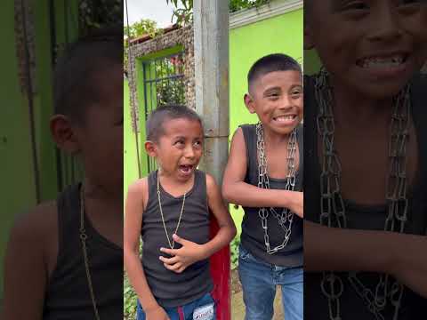 Types of friends who brag about their girlfriends 😂