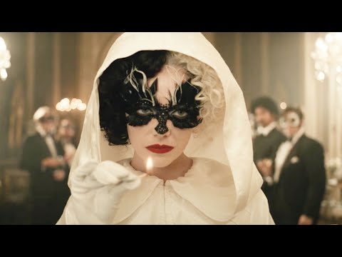 Cruella (2021) Cruella’s First Entrance