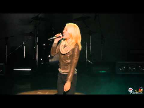 2010/11/04 EE 페스티벌 윤하 - 혜성 + 1, 2, 3 직캠 by DaftTaengk