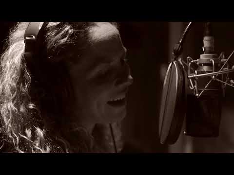 download lagu mp3 mp4 Christine Fawson, download lagu Christine Fawson gratis, unduh video klip Christine Fawson
